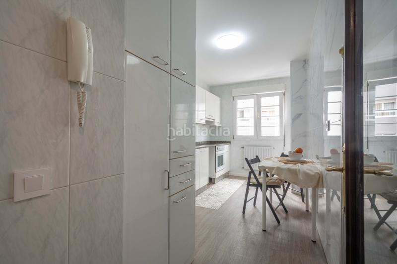 Foto 8c96084d-d30f-461c-894f-b130778f8e4c. Appartement dans calle conde toreno 47 dans El Coto Gijón