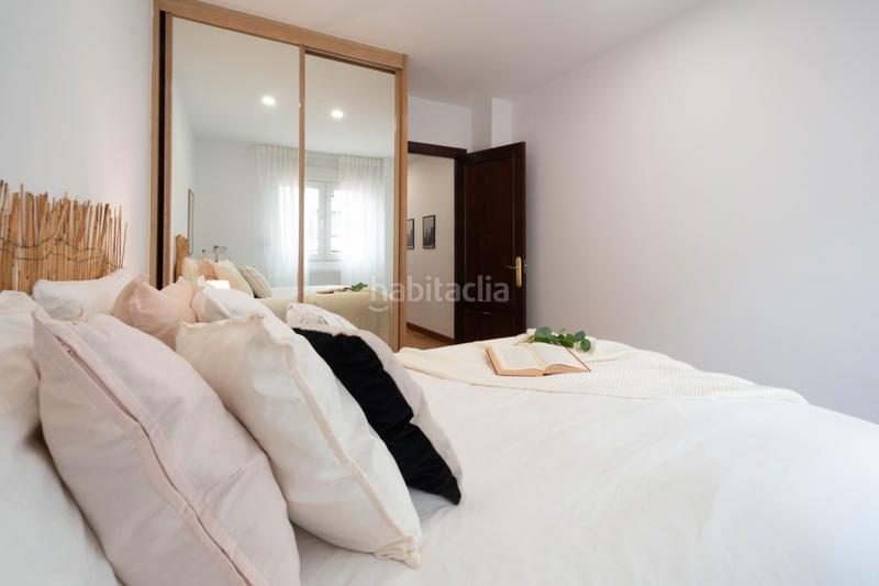 Foto d002add2-760b-43f3-890f-cadae563eef9. Flat in calle conde toreno 47 in El Coto Gijón