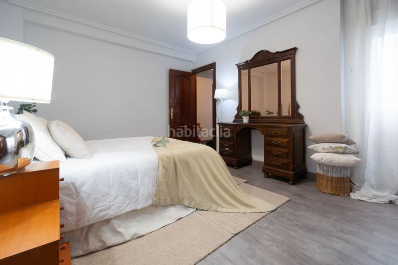 Foto a8a52140-a453-451c-ae6f-e30df0d6df79. Pis amb calefacció a El Coto Gijón