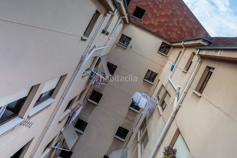 Foto 0fb8875c-4443-4939-aa70-ca1bebc18500. Casa amb calefacció aparcament a nuevo Gijón Gijón