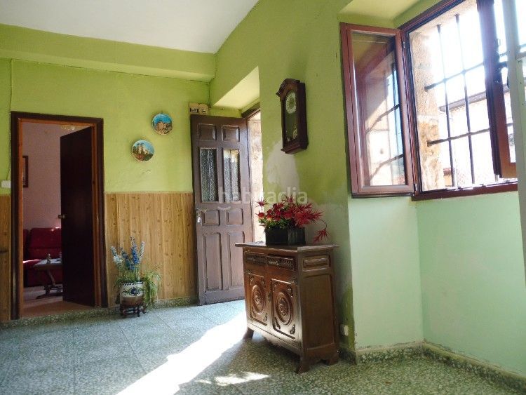 Foto bfdfed1f-7f75-4d32-abd3-ab924b52e38f. Masia a barrio Villafufre 5 a Villafufre