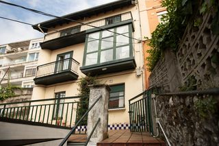 Casa adossada en Paseo men�ndez pelayo 39. Se vende chalet pareado en menendez pelayo santander