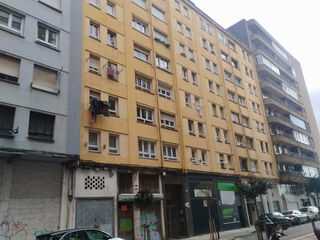 Local Comercial a Calle las rederas 3. Venta de dos locales en calle las rederas sanatander