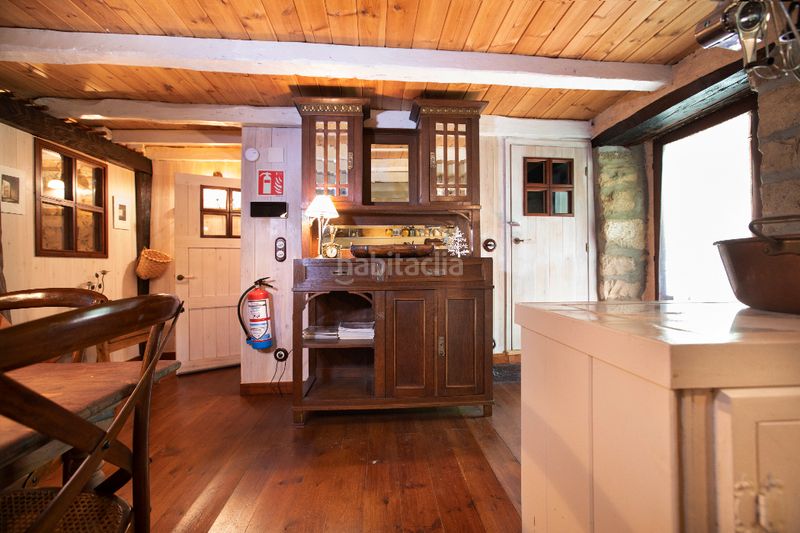 Foto 97526b94-bab8-4cd3-901c-01a5b884e228. Maison dans barrio carrascal 1007 dans Luena