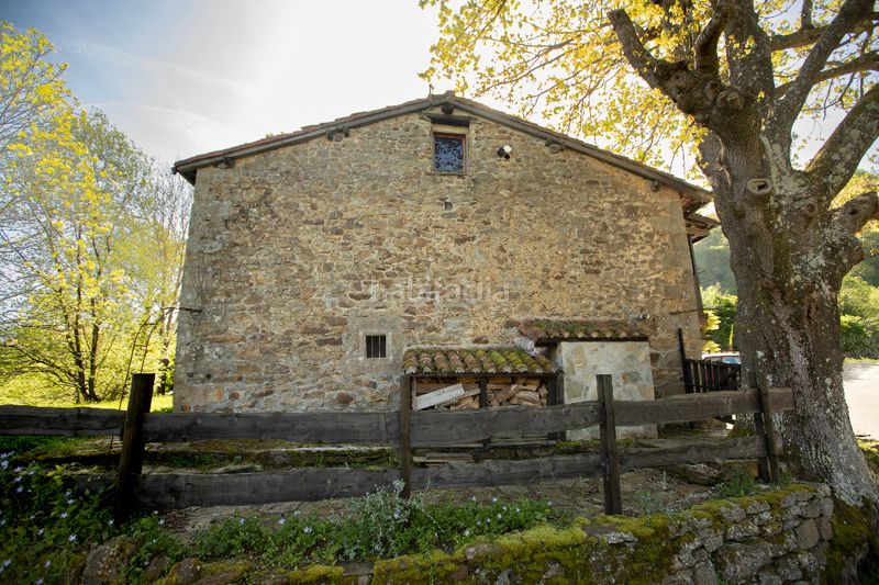 Foto ef3a004d-1502-46a2-958a-62a8b4ac349c. Maison dans barrio carrascal 1007 dans Luena