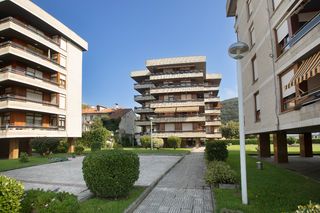 Appartement  Calle almirante carrero blanco 49. Piso en santoña con vistas al mar