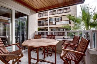 Appartement à Calle canónigo torres 16. ¡oportunidad única en torrevieja! piso amplio en el corazón del