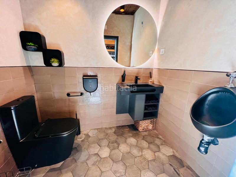 Foto e7538ea6-57fc-4258-85f4-9a8d46a44f3d. Traspaso local comercial ¿buscas un restaurante en una zona con gran flujo turístico? en Orihuela