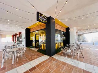 Local Comercial en Villamartín-Las Filipinas. Local en venta – 99.000 €