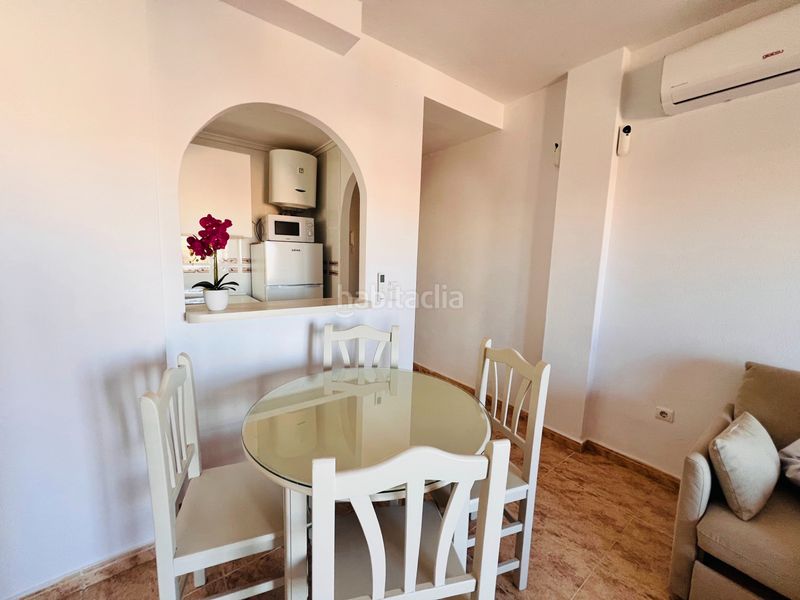 Foto 0df439ca-29ef-40a3-8c5b-fa7b8a0cfa8d. Apartament amb calefacció piscina a Las Piscinas Naturales Torrevieja