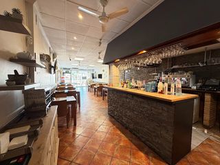 Traspàs Local Comercial  Calle cielo. Restaurante en cabor roig