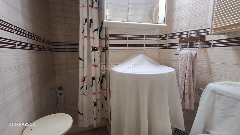 Foto 0051c396-56fe-4c1e-9fad-f3be349e16c2. Planta baixa a La Torrassa Hospitalet de Llobregat (L´)