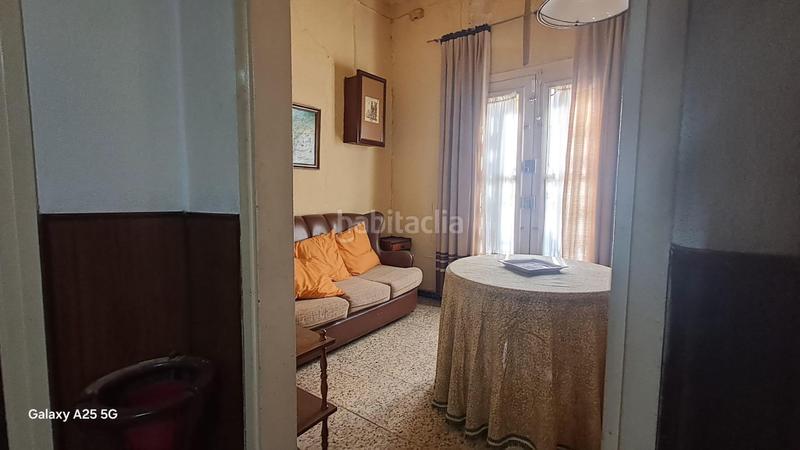 Foto 0ed158ed-6201-4ad2-ab36-b7514c9f8179. Planta baixa a La Torrassa Hospitalet de Llobregat (L´)