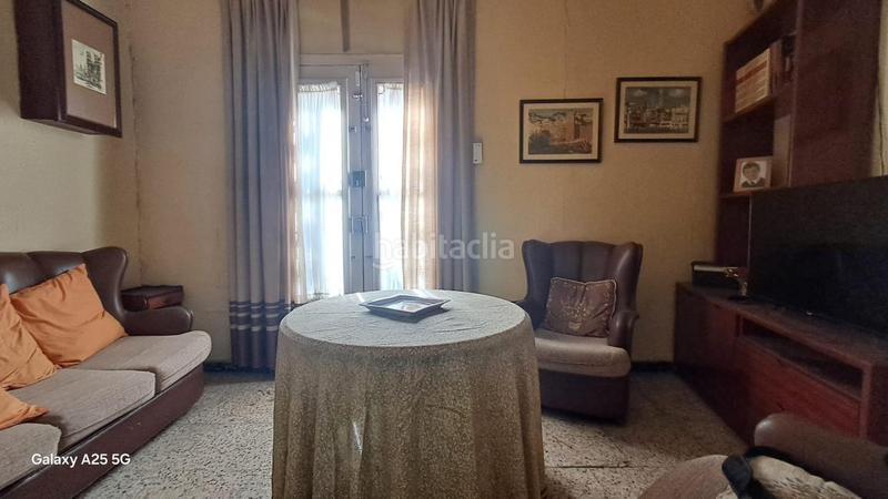 Foto 3d3b61a9-baaa-447f-8e93-ab4c1e44d4d9. Planta baixa a La Torrassa Hospitalet de Llobregat (L´)