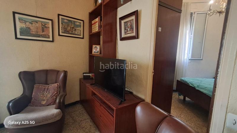 Foto 93bee092-e92d-429b-9e39-232bfcd47934. Planta baixa a La Torrassa Hospitalet de Llobregat (L´)