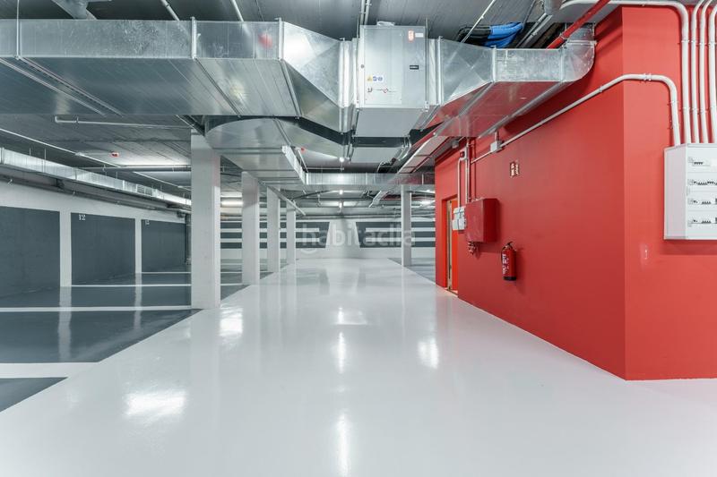 Foto de1e375b-dce6-41c3-a91a-8f9f2b6de976. Pis amb aparcament a Can Vallhonrat Rubí