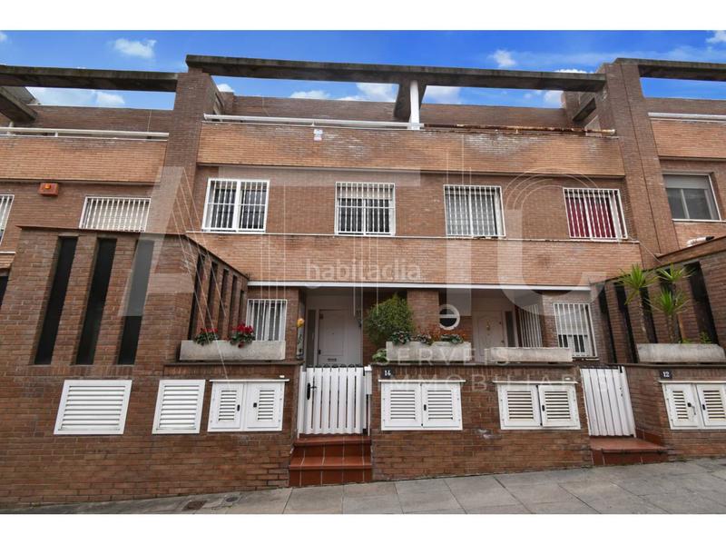 Foto 4089443e-91ba-4ea0-bf52-1fbd0104ad62. Maison avec chauffage parking dans Can Deu Sabadell