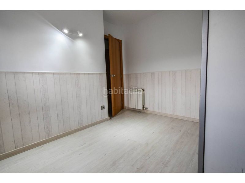 Foto 3b014811-28b8-435d-9c8c-31f17f4f0c12. Lloguer pis amb calefacció aparcament piscina a Can Llong Sabadell