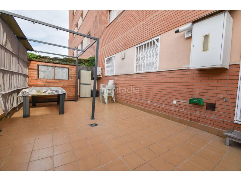 Foto ee70a683-e09c-4acc-9435-b70bc6f944cd. Lloguer pis amb calefacció aparcament piscina a Can Llong Sabadell