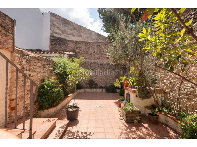Foto 87aa419b-b0f8-4ef6-afa5-590476fcb4c3. Casa preciosa casa en venta en el centro , 3 habitaciones, sala polivalente de 38m, patio de 45m, terraza y gar en Sentmenat