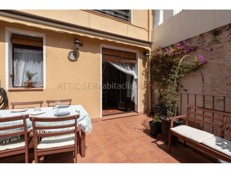 Foto a7a99a7e-8ce5-4be2-91de-165fe59dd212. Casa preciosa casa en venta en el centro , 3 habitaciones, sala polivalente de 38m, patio de 45m, terraza y gar en Sentmenat