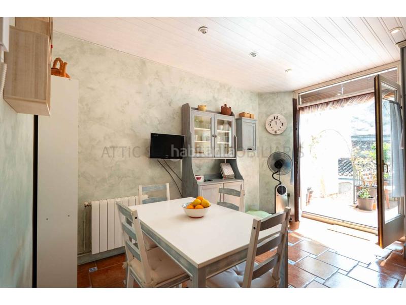 Foto d44fda5d-3eb1-4218-a77b-69a209a2a031. Casa preciosa casa en venta en el centro , 3 habitaciones, sala polivalente de 38m, patio de 45m, terraza y gar en Sentmenat