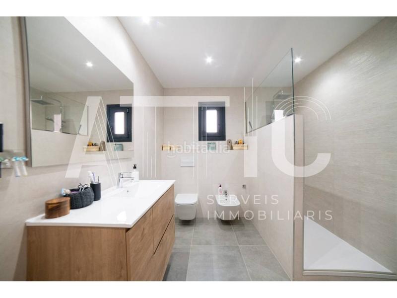 Foto d8ac88ed-ed5c-4f8a-95ed-36928f0fc31c. Appartamento con riscaldamento in Can Rull Sabadell
