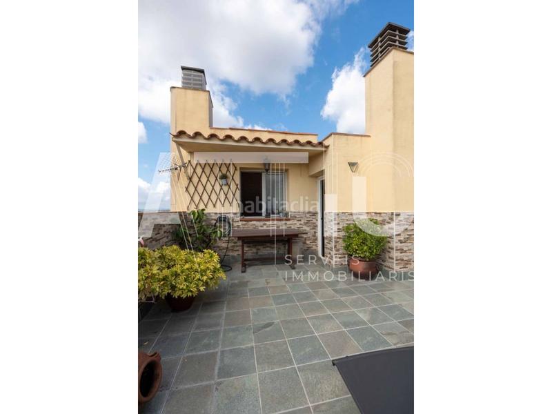 Foto 161fa5c4-4fea-4c96-b4be-2fcd8fe0795e. Pis amb calefacció aparcament a Creu de Barberà Sabadell