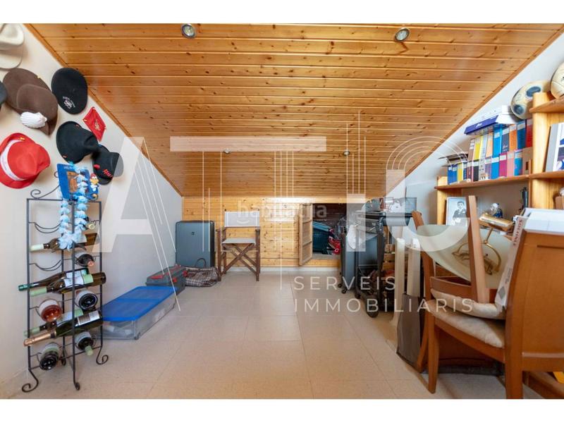 Foto 1f623cd8-fe34-4c92-bbe3-9b0839f4868c. Pis amb calefacció aparcament a Creu de Barberà Sabadell