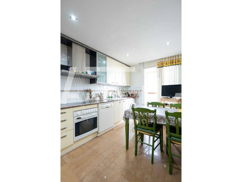 Foto 3b99adfe-194e-452d-8db9-87a2b979d952. Pis amb calefacció aparcament a Creu de Barberà Sabadell