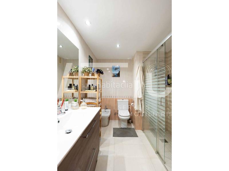 Foto 7a1f49fd-6d63-4537-a0a5-86b057f5a802. Pis amb calefacció aparcament a Creu de Barberà Sabadell