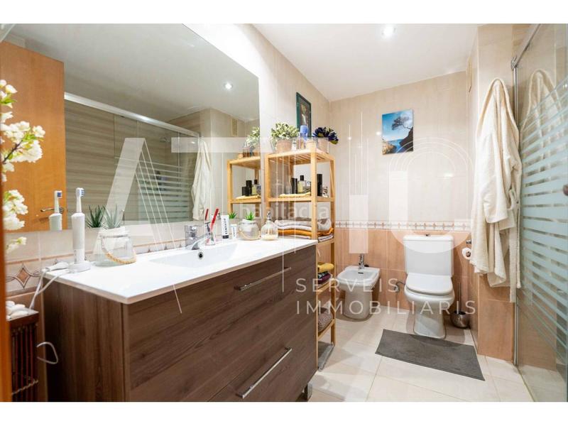 Foto af6f84a4-c0e4-4092-8ee1-aff2bfe78cbd. Pis amb calefacció aparcament a Creu de Barberà Sabadell