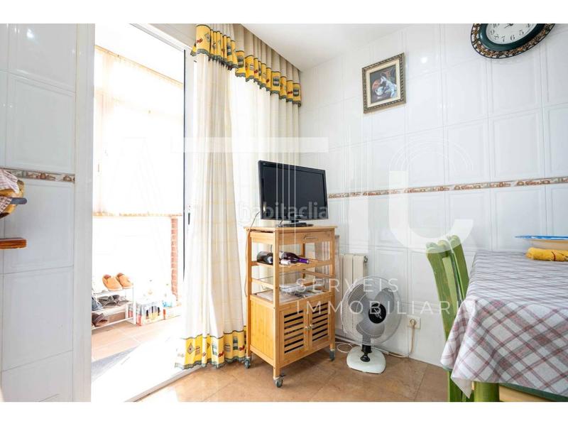 Foto d3e7e3d9-0052-4d9d-aad7-b074b35b5be4. Pis amb calefacció aparcament a Creu de Barberà Sabadell