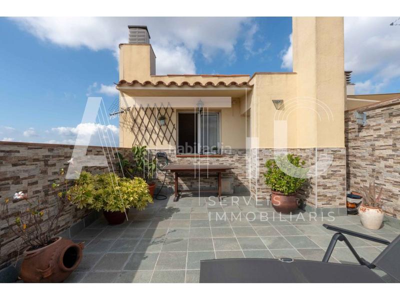 Foto e2255ddc-5114-4775-a9c8-23f22289b428. Pis amb calefacció aparcament a Creu de Barberà Sabadell