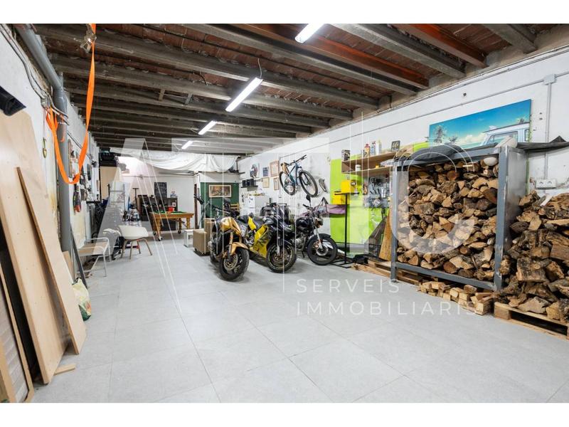 Foto 0af72482-44ab-4e44-aaaf-fae0fda7ba76. Casa  en venta en la Creu de Barberàrománica con espectacular garaje, 3 habitaciones y 3 terrazas en Sabadell