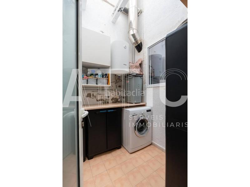 Foto 42b42b48-28b2-4436-8f3b-f2a583ca048c. Casa  en venta en la Creu de Barberàrománica con espectacular garaje, 3 habitaciones y 3 terrazas en Sabadell