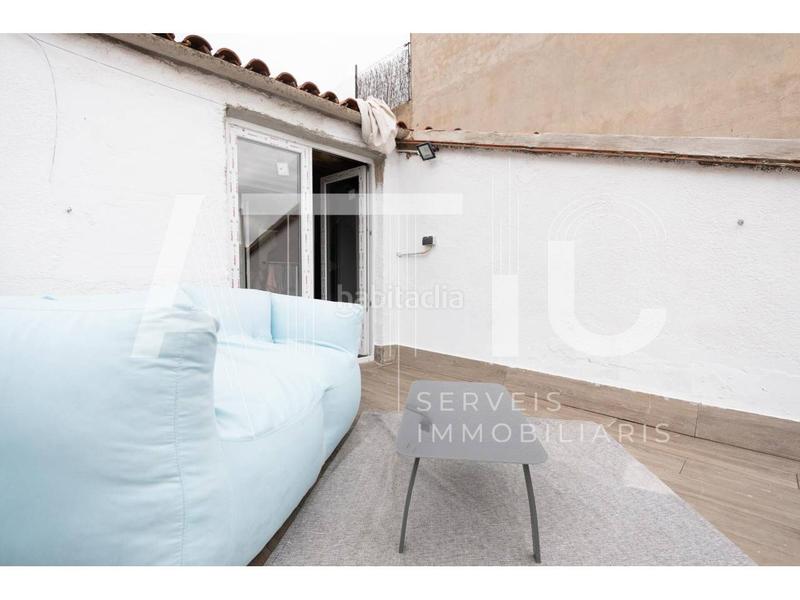 Foto 7d102655-882b-436a-a825-c6e1d543d6d4. Casa  en venta en la Creu de Barberàrománica con espectacular garaje, 3 habitaciones y 3 terrazas en Sabadell