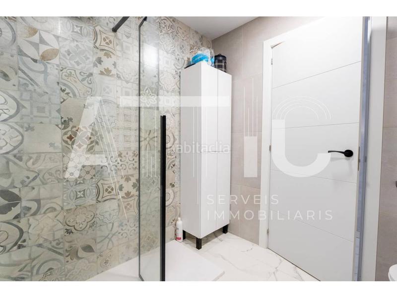 Foto f6073cd1-da71-4718-be7d-c2fa53ac5f11. Casa  en venta en la Creu de Barberàrománica con espectacular garaje, 3 habitaciones y 3 terrazas en Sabadell