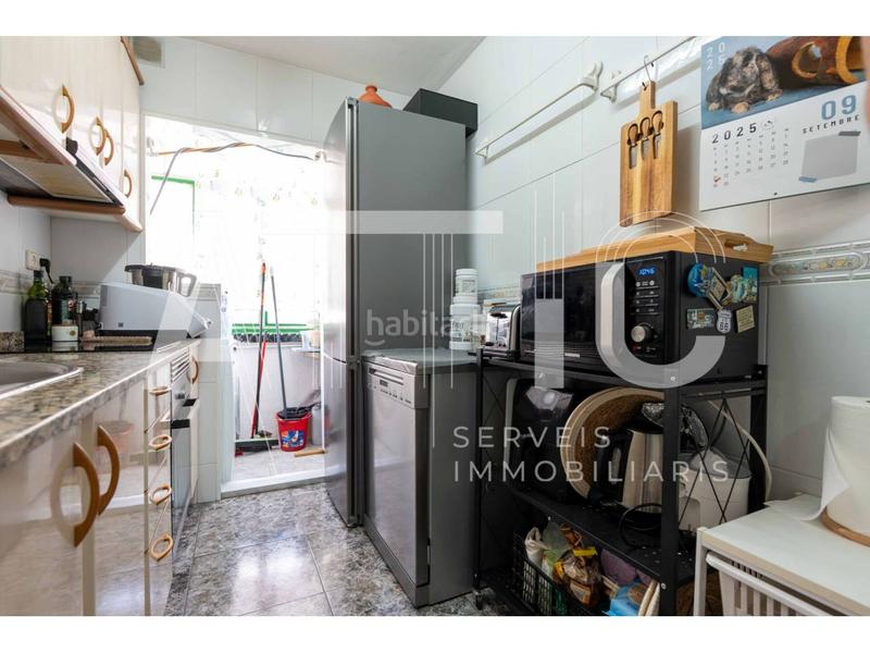 Foto f6b88cb9-45ac-4570-bc3a-8f69f3690963. Appartamento in Llefià Badalona
