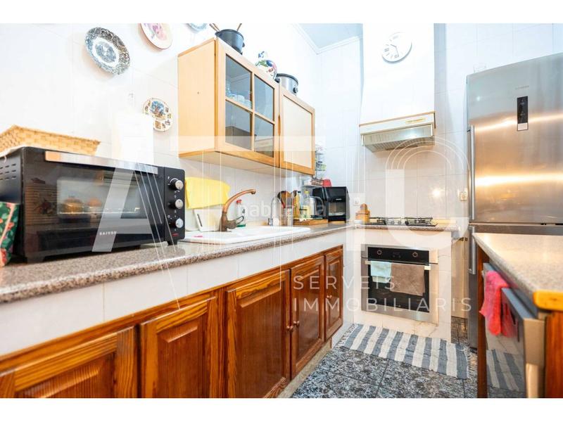 Foto 2540003c-6a13-4a4f-baee-d73b81544297. Chalet mit parking in Centre Sabadell