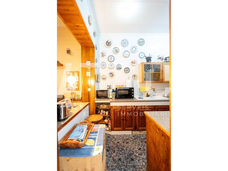 Foto cc321c86-0a33-4549-8125-025f38d5bc41. Chalet mit parking in Centre Sabadell