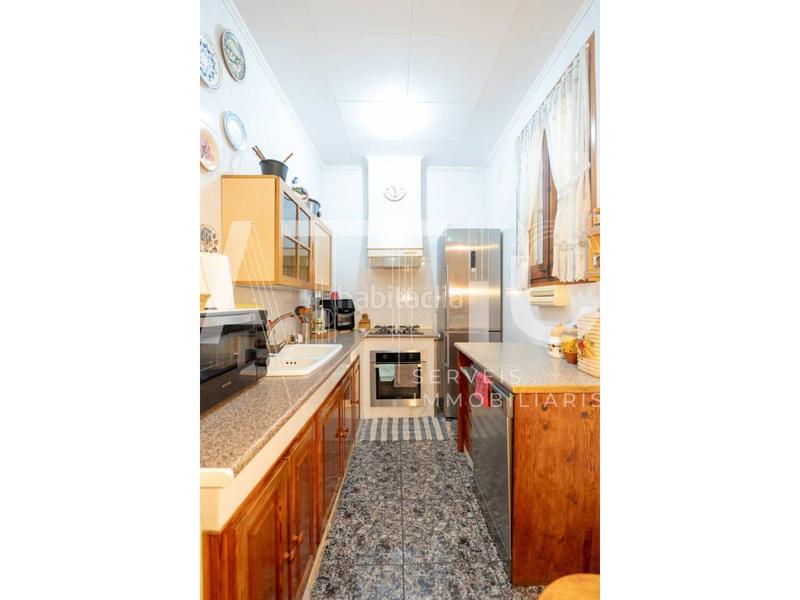 Foto de522cd6-e9f3-4caf-b4e1-452feaa9262f. Chalet mit parking in Centre Sabadell