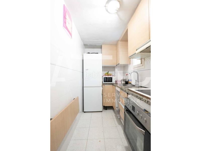 Foto ad366d40-438d-408c-a4b9-986c08afb3a6. Pis a Els Merinals Sabadell