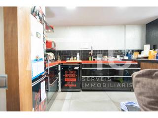 Pis  La palma. Piso completamente reformado, 3 habitaciones, 2 baos, balcn y