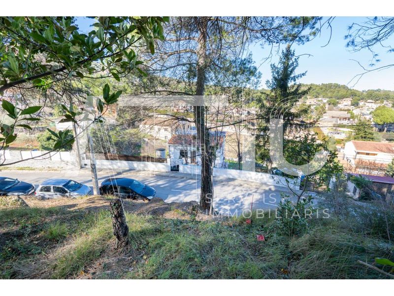 Foto 1fec2800-ae9c-4936-b86b-10eb2237d938. Terreny residencial a Sant Llorenç Savall