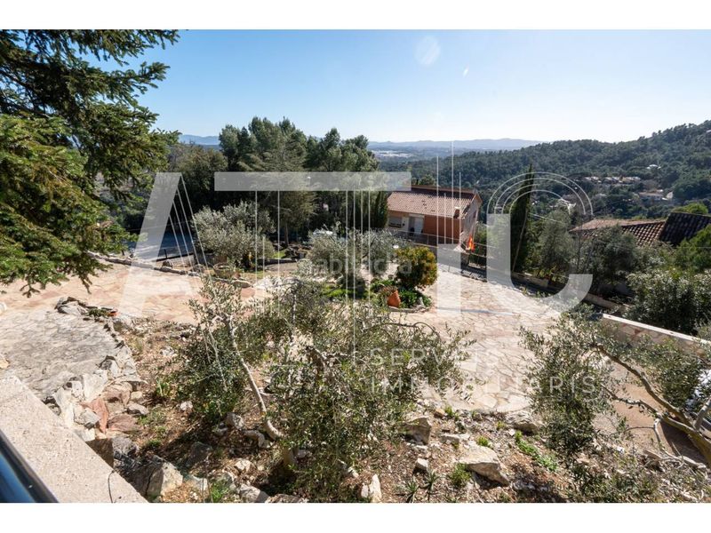 Foto 417814dc-e27f-4c2e-abee-67bf465d68d0. Casa amb calefacció aparcament a El Racó-Sant Feliu del Racó Castellar del Vallès