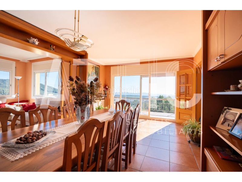 Foto 571e3493-0601-4798-8096-cdf2f1f55e9b. Casa amb calefacció aparcament a El Racó-Sant Feliu del Racó Castellar del Vallès