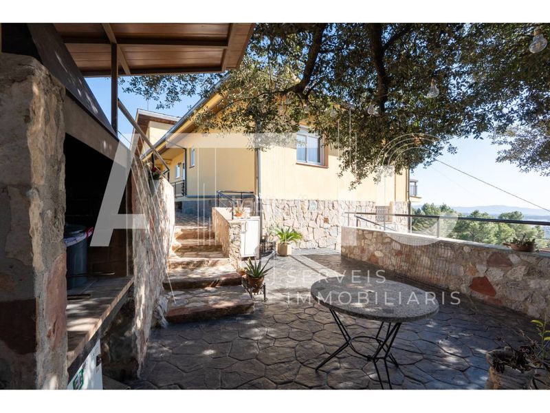 Foto 60616cb2-1b2b-4d35-926f-93f578494008. Casa amb calefacció aparcament a El Racó-Sant Feliu del Racó Castellar del Vallès