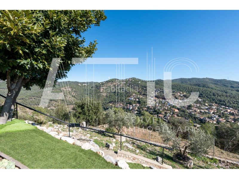 Foto bd2ada30-8f69-4c34-8a76-e604cc03fd03. Casa amb calefacció aparcament a El Racó-Sant Feliu del Racó Castellar del Vallès