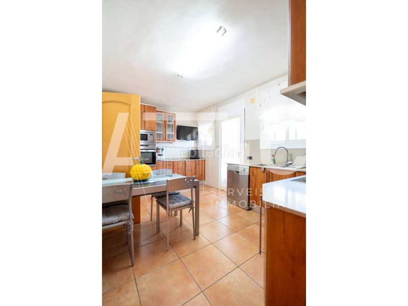 Foto e5107001-d101-4cfb-8ca9-9dc64e21bd2e. Casa amb calefacció aparcament a El Racó-Sant Feliu del Racó Castellar del Vallès